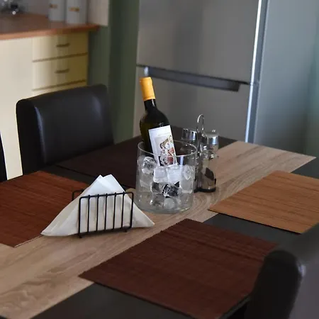 Family 3 Lägenhet *